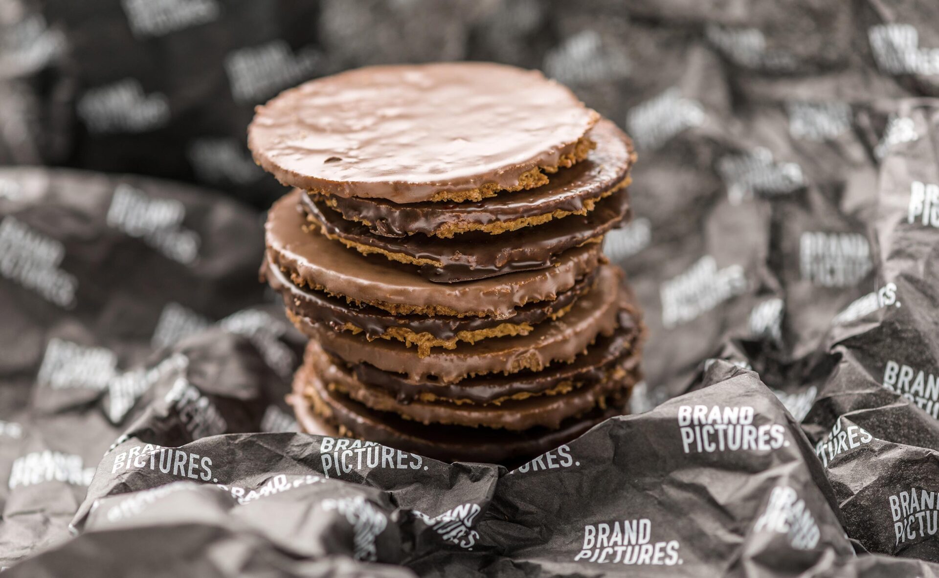 Aorta Design Brand Pictures chocolate